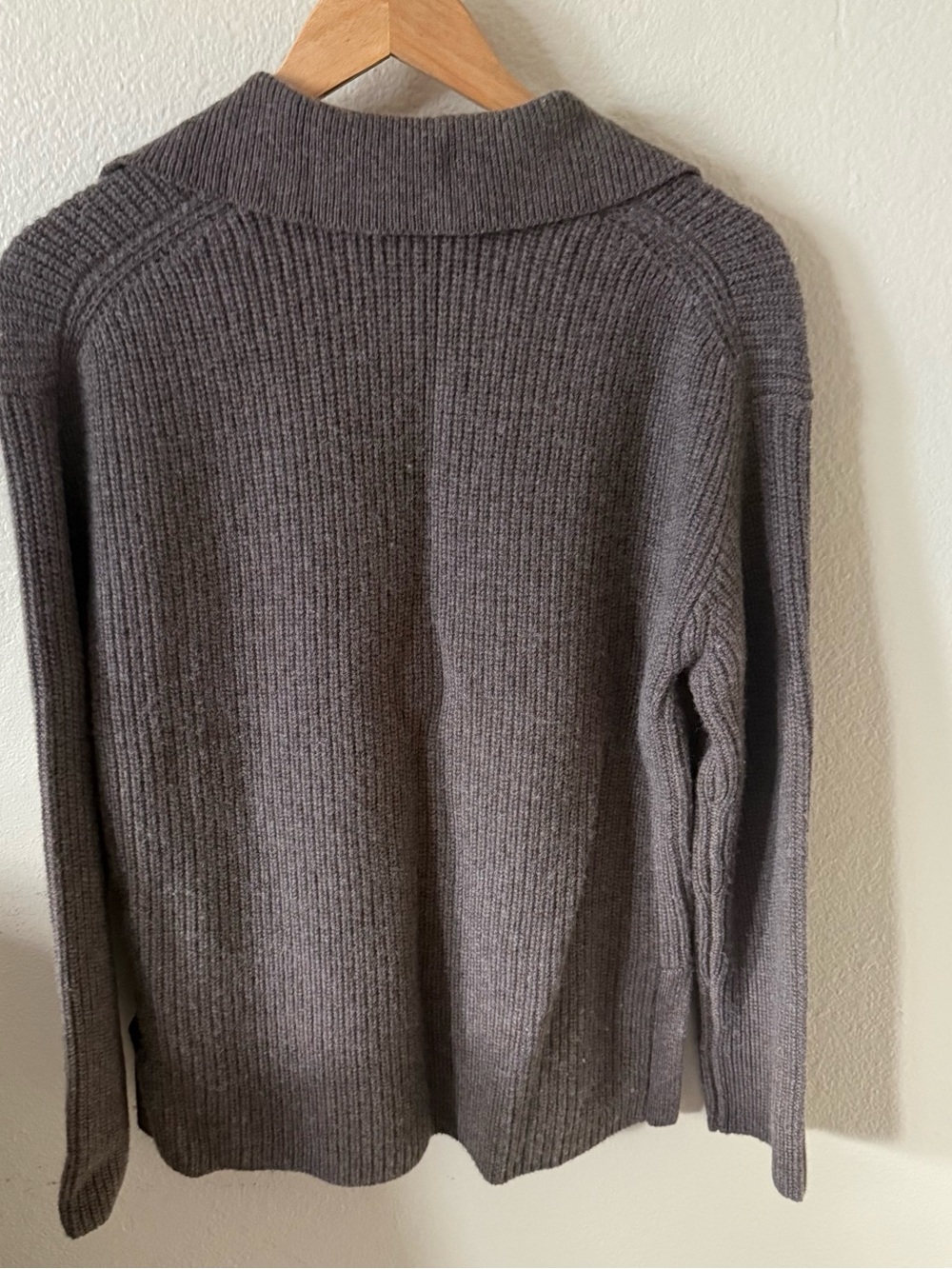 Rails grey Ribbed V-Neck Collared Sweater - Picture 3 of 6